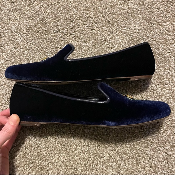 Tory Burch Easton Velvet Beetle Flats - Picture 9 of 9